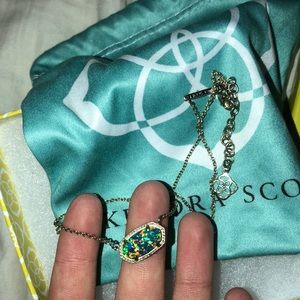 Kendra Scott necklace